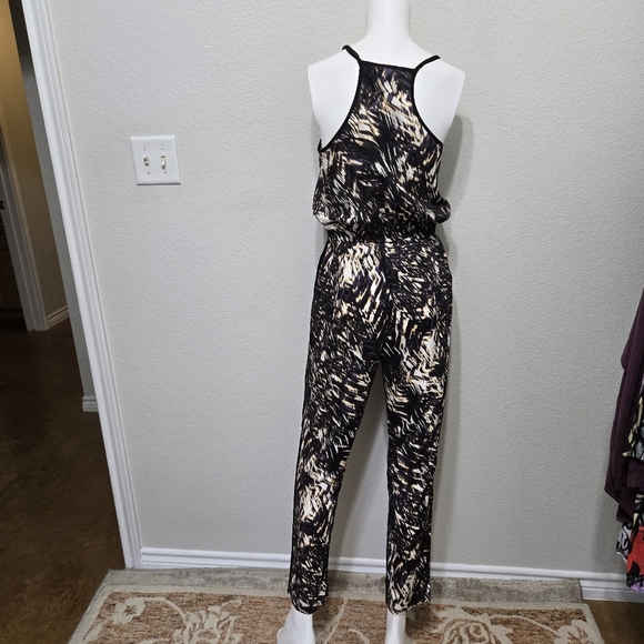 NWT Banana Republic Print Jumpsuit Size 4 - Picture 3 of 9